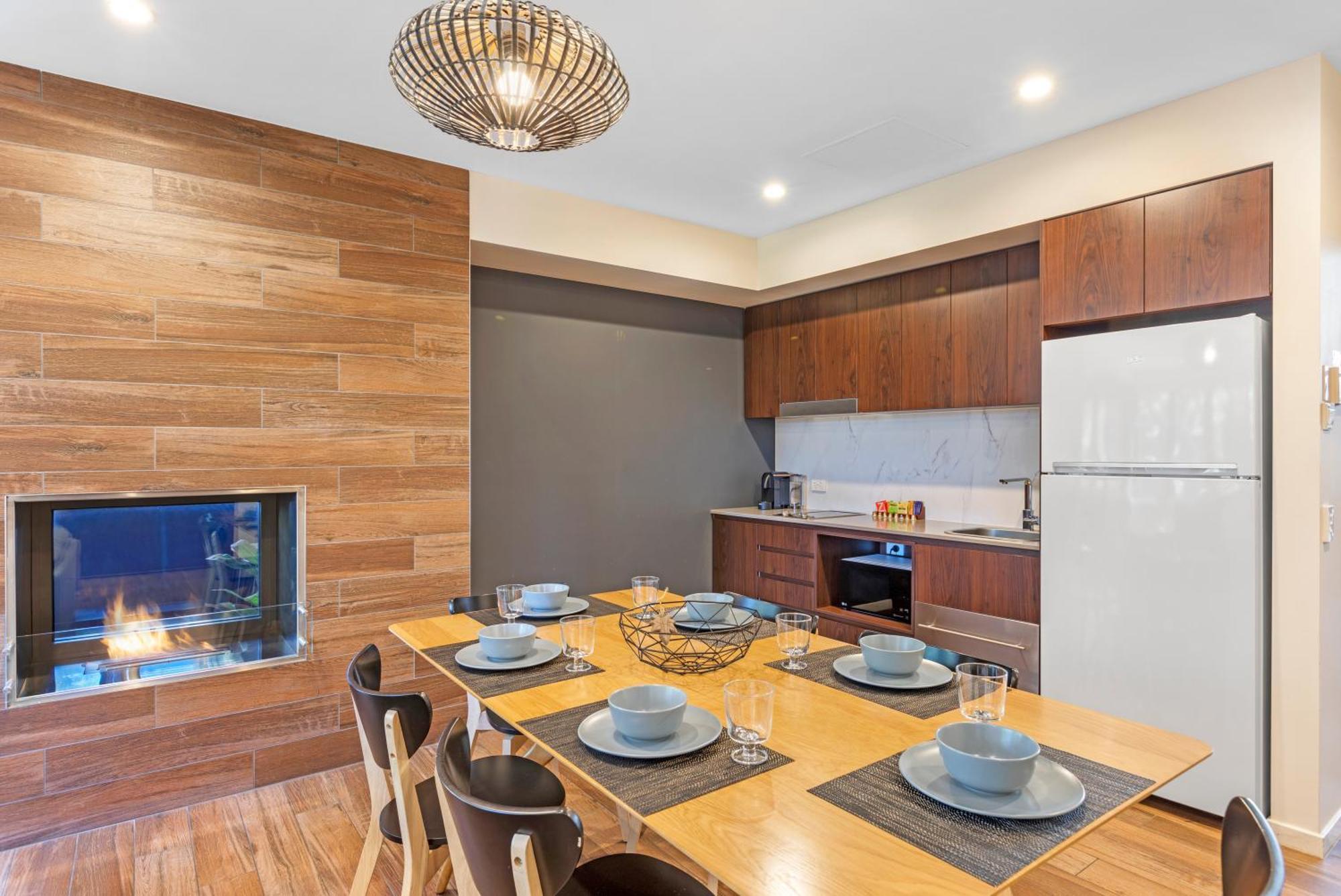 Altitude On Montville Quarto foto A kitchen in a typical apartment