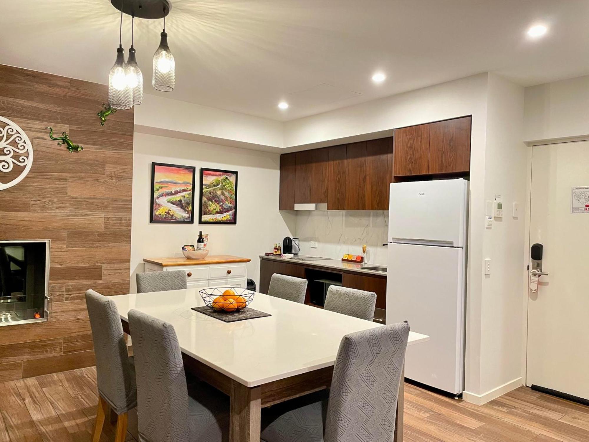 Altitude On Montville Quarto foto A kitchen in a serviced apartment